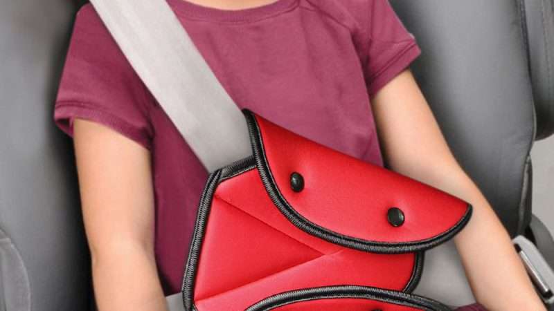 Наши автомобили оснащены ремнями безопасности для детей