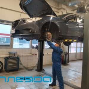 Ремонт ходовой части автомобиля Mazda
