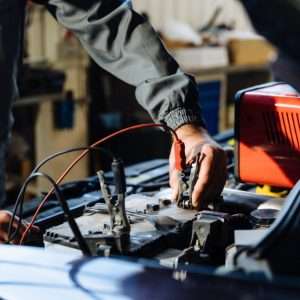 Самые частые поломки электроники в автомобиле и способы их предотвращения